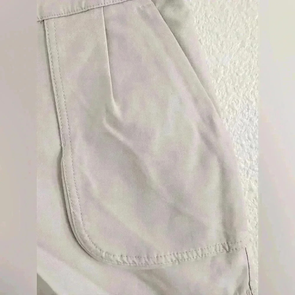 Lululemon This Instant Short Size 4 - Picture 7 of 11